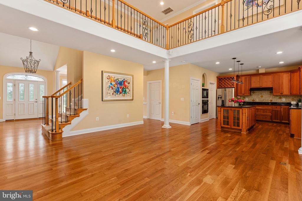 10604 CHATHAM RIDGE WAY, SPOTSYLVANIA, Virginia 22551, 4 Bedrooms Bedrooms, ,3 BathroomsBathrooms,Residential,10604 CHATHAM RIDGE WAY,VASP2042814 MLS # VASP2042814