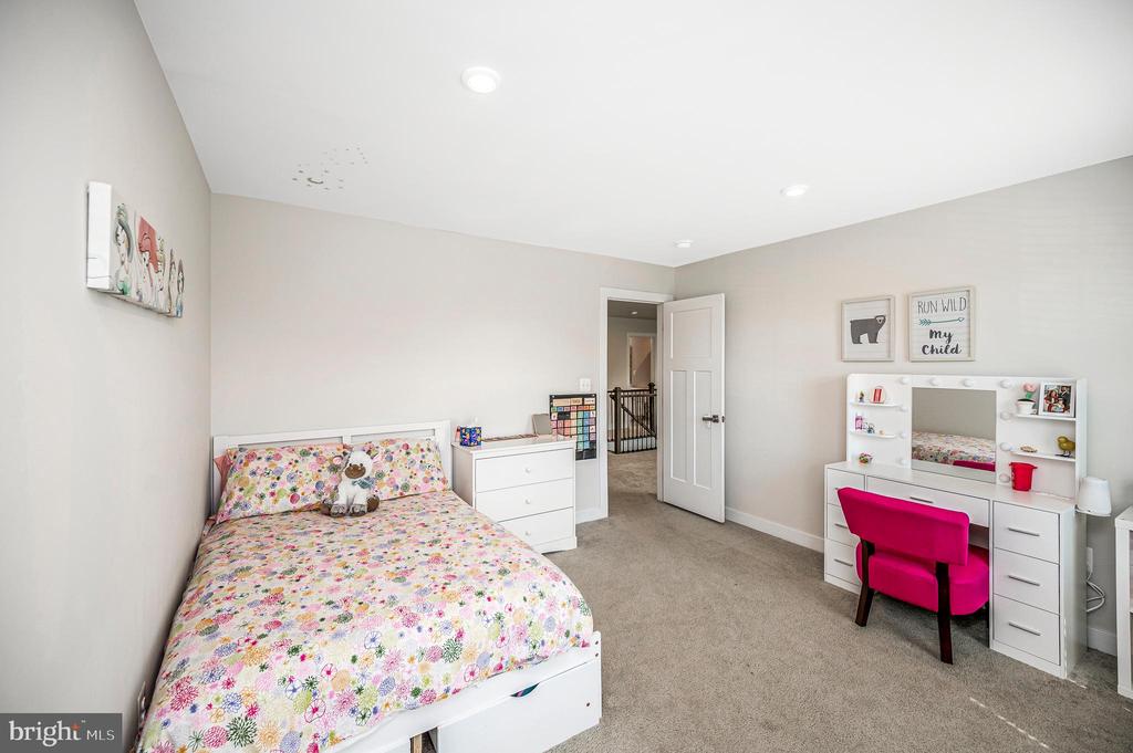 7918 CONTINENTAL CT, FREDERICKSBURG, Virginia 22407, 5 Bedrooms Bedrooms, ,3 BathroomsBathrooms,Residential,7918 CONTINENTAL CT,VASP2043146 MLS # VASP2043146