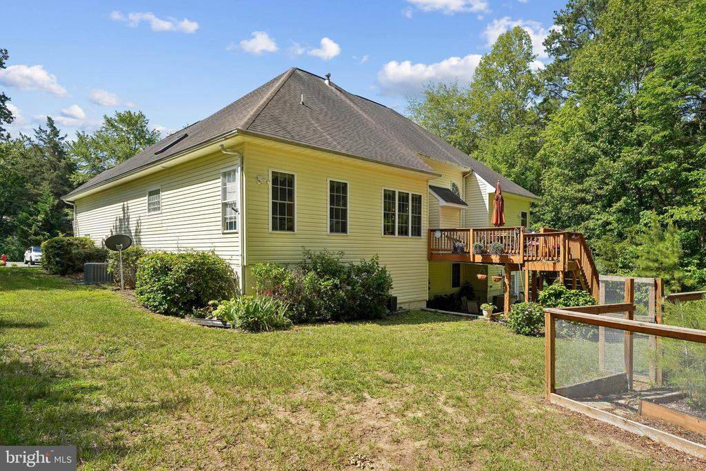 6919 GOVERNORS GRANT LN, FREDERICKSBURG, Virginia 22407, 4 Bedrooms Bedrooms, ,3 BathroomsBathrooms,Residential,6919 GOVERNORS GRANT LN,VASP2043180 MLS # VASP2043180