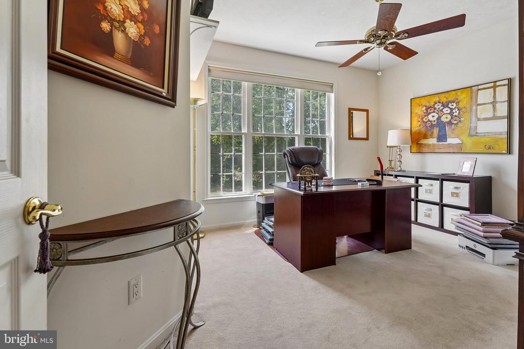 6919 GOVERNORS GRANT LN, FREDERICKSBURG, Virginia 22407, 4 Bedrooms Bedrooms, ,3 BathroomsBathrooms,Residential,6919 GOVERNORS GRANT LN,VASP2043180 MLS # VASP2043180