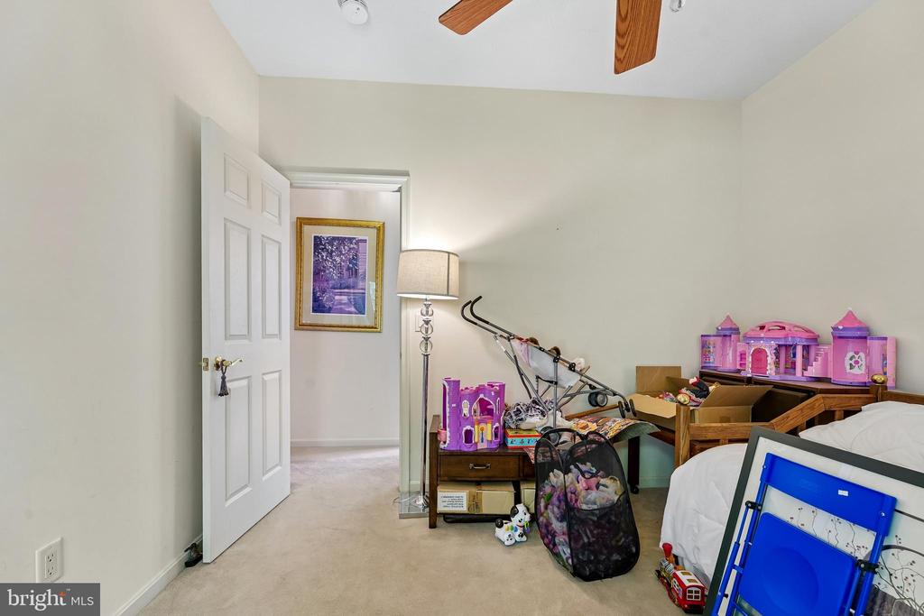 6919 GOVERNORS GRANT LN, FREDERICKSBURG, Virginia 22407, 4 Bedrooms Bedrooms, ,3 BathroomsBathrooms,Residential,6919 GOVERNORS GRANT LN,VASP2043180 MLS # VASP2043180