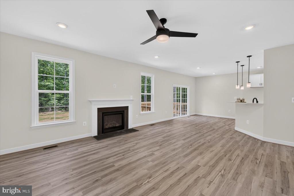 126 HICKORY LN, BUMPASS, Virginia 23024, 4 Bedrooms Bedrooms, ,2 BathroomsBathrooms,Residential,126 HICKORY LN,VALA2010108 MLS # VALA2010108