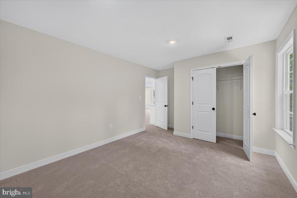 126 HICKORY LN, BUMPASS, Virginia 23024, 4 Bedrooms Bedrooms, ,2 BathroomsBathrooms,Residential,126 HICKORY LN,VALA2010108 MLS # VALA2010108