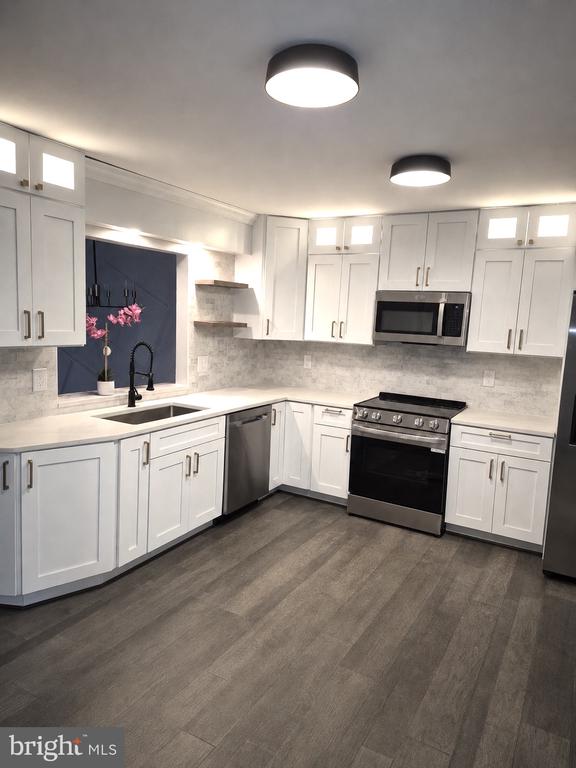 27 FAIRFAX ST, WARRENTON, Virginia 20186, 3 Bedrooms Bedrooms, ,2 BathroomsBathrooms,Residential,27 FAIRFAX ST,VAFQ2022752 MLS # VAFQ2022752