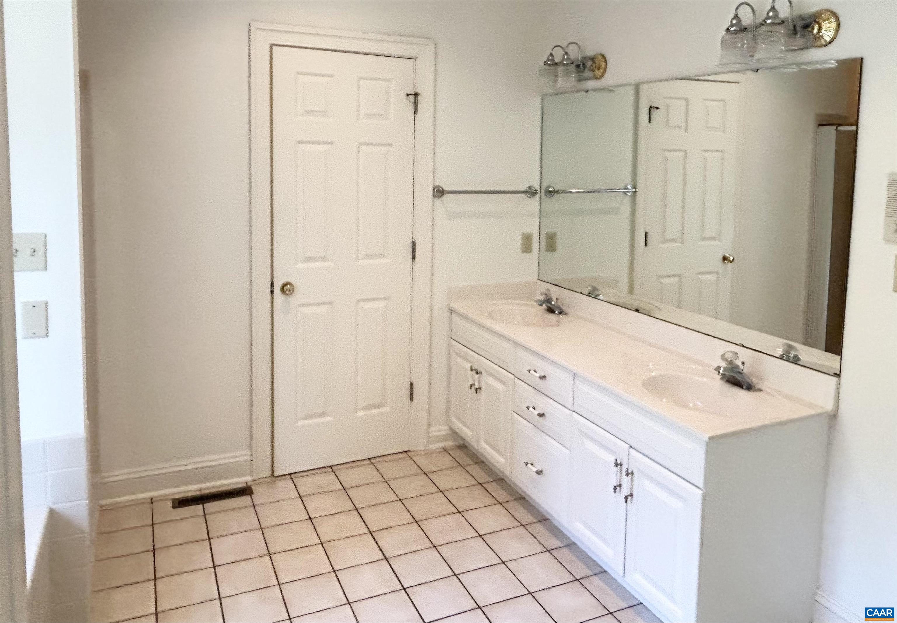 1680 WELLESLEY KNLS, KESWICK, Virginia 22947, 4 Bedrooms Bedrooms, ,3 BathroomsBathrooms,Residential,1680 WELLESLEY KNLS,674774 MLS # 674774