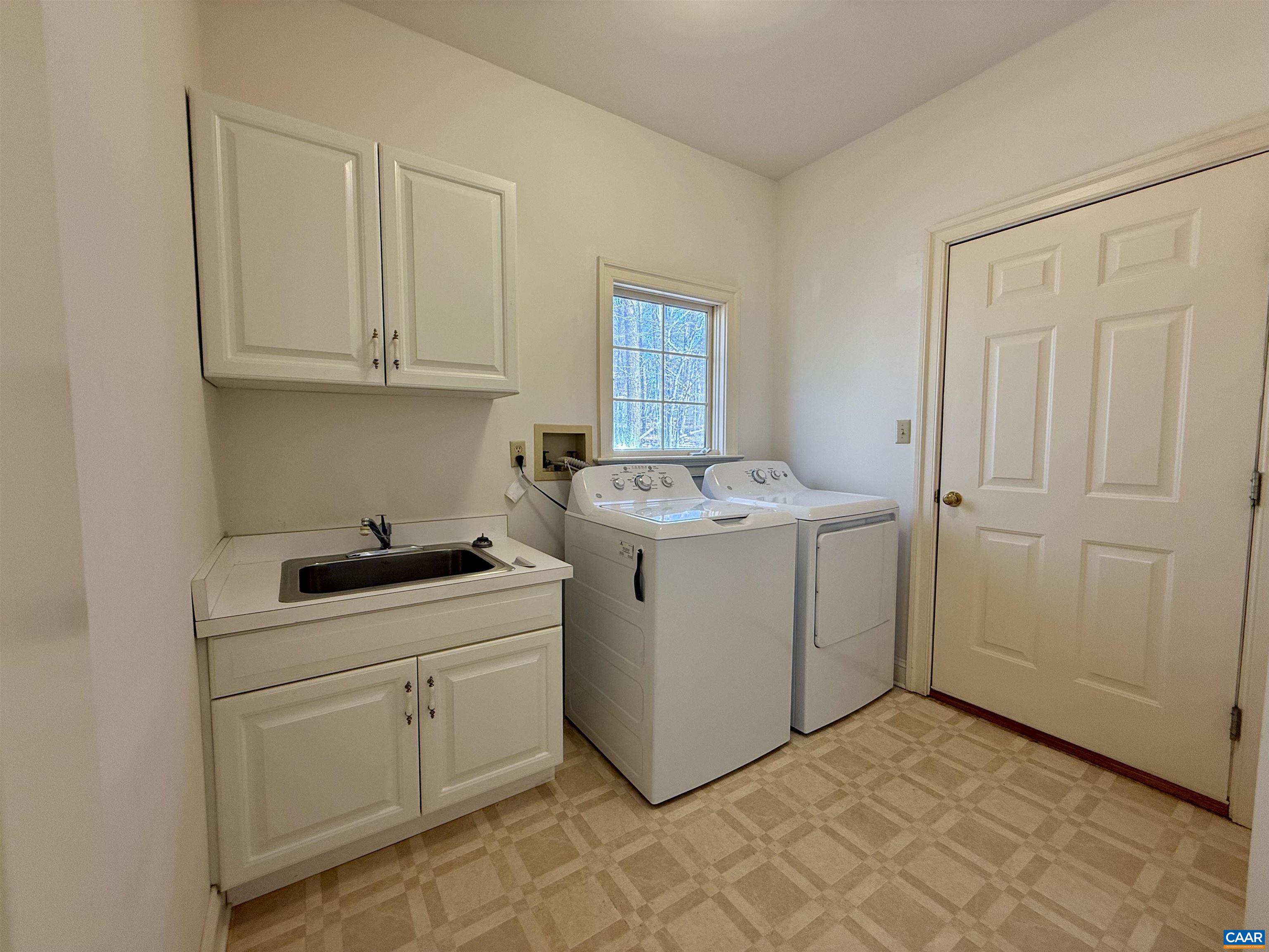 1680 WELLESLEY KNLS, KESWICK, Virginia 22947, 4 Bedrooms Bedrooms, ,3 BathroomsBathrooms,Residential,1680 WELLESLEY KNLS,674774 MLS # 674774