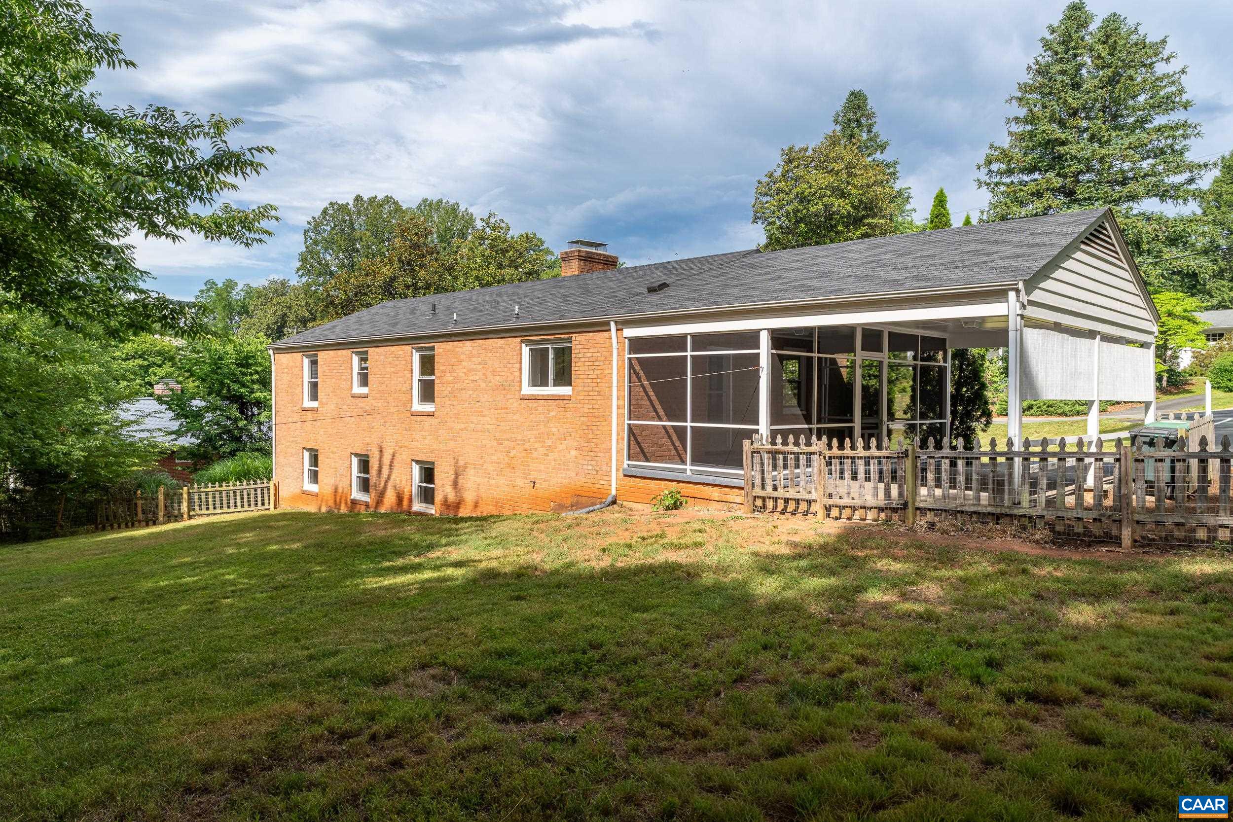 1636 MEADOWBROOK HEIGHTS RD, CHARLOTTESVILLE, Virginia 22901, 3 Bedrooms Bedrooms, ,2 BathroomsBathrooms,Residential,1636 MEADOWBROOK HEIGHTS RD,678648 MLS # 678648