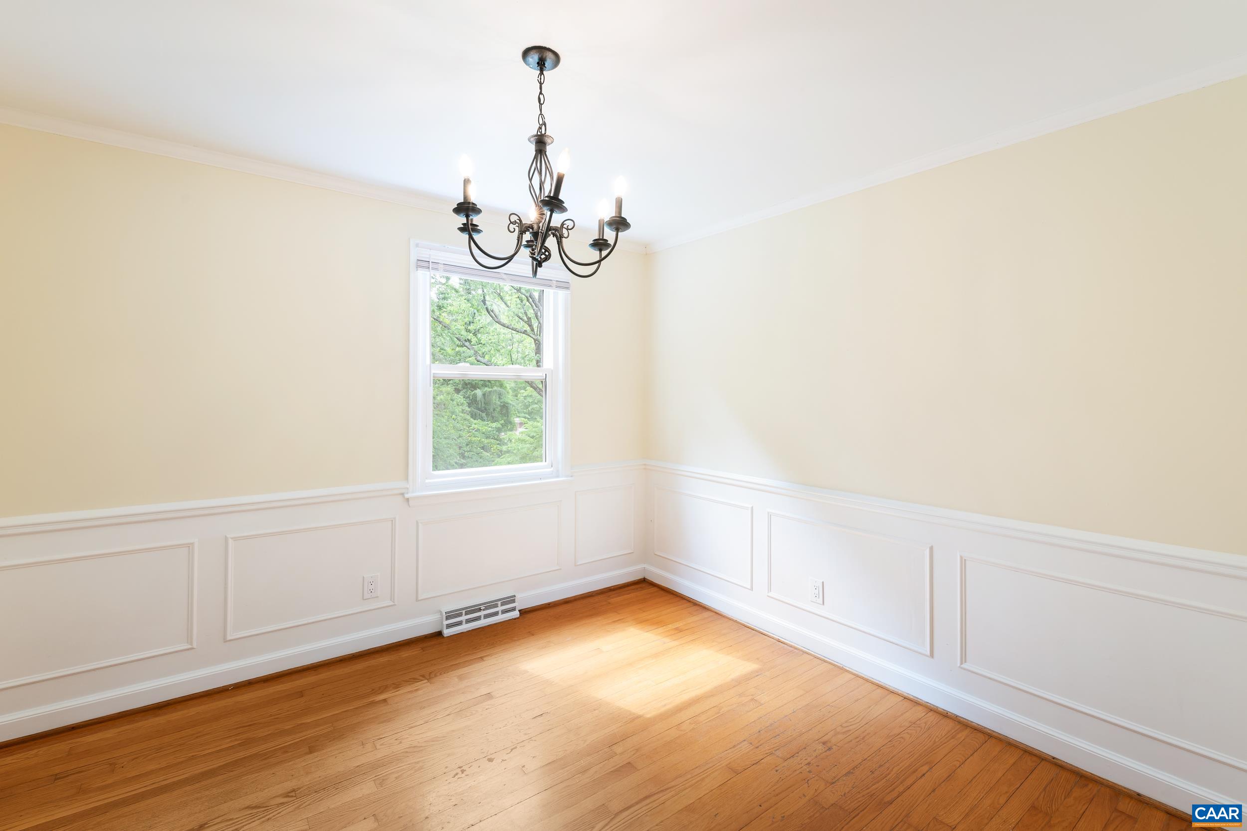 1636 MEADOWBROOK HEIGHTS RD, CHARLOTTESVILLE, Virginia 22901, 3 Bedrooms Bedrooms, ,2 BathroomsBathrooms,Residential,1636 MEADOWBROOK HEIGHTS RD,678648 MLS # 678648