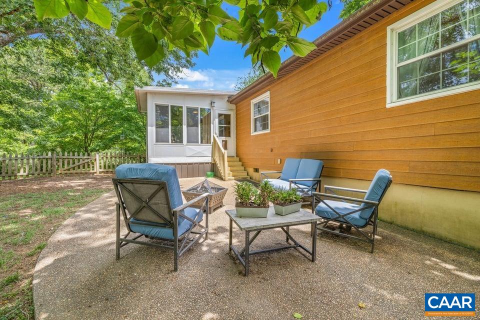 190 HAYMAN ST, SCOTTSVILLE, Virginia 24590, 3 Bedrooms Bedrooms, ,2 BathroomsBathrooms,Residential,190 HAYMAN ST,678674 MLS # 678674