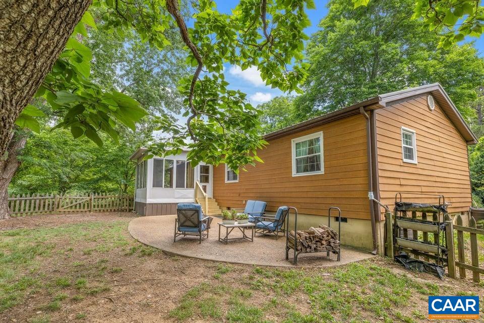 190 HAYMAN ST, SCOTTSVILLE, Virginia 24590, 3 Bedrooms Bedrooms, ,2 BathroomsBathrooms,Residential,190 HAYMAN ST,678674 MLS # 678674