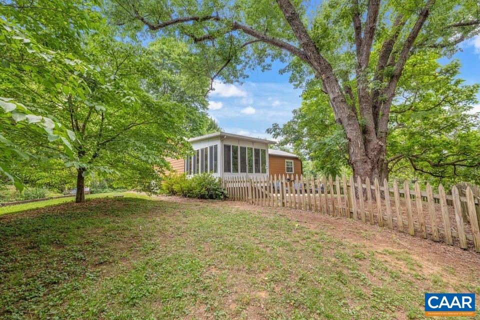 190 HAYMAN ST, SCOTTSVILLE, Virginia 24590, 3 Bedrooms Bedrooms, ,2 BathroomsBathrooms,Residential,190 HAYMAN ST,678674 MLS # 678674