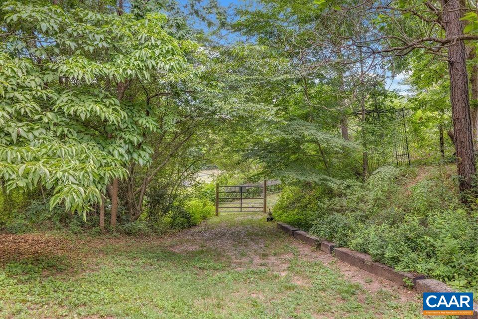 190 HAYMAN ST, SCOTTSVILLE, Virginia 24590, 3 Bedrooms Bedrooms, ,2 BathroomsBathrooms,Residential,190 HAYMAN ST,678674 MLS # 678674