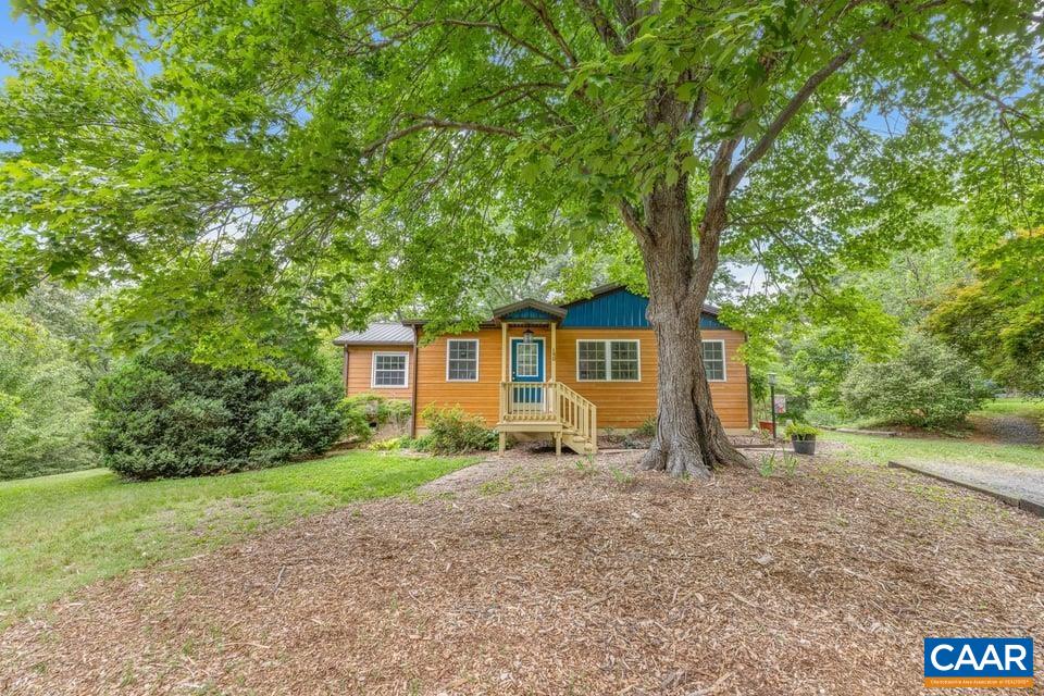 190 HAYMAN ST, SCOTTSVILLE, Virginia 24590, 3 Bedrooms Bedrooms, ,2 BathroomsBathrooms,Residential,190 HAYMAN ST,678674 MLS # 678674