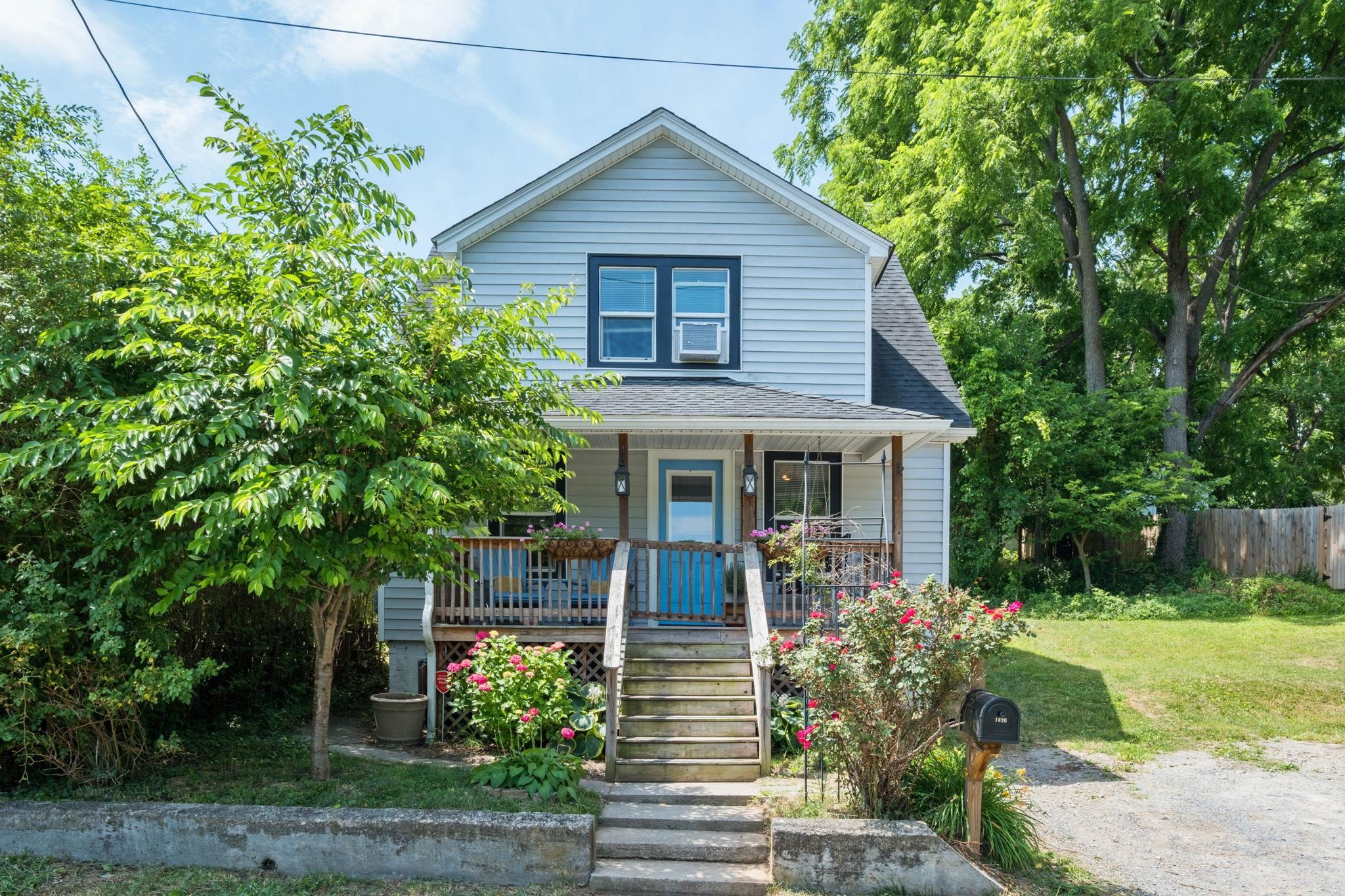1620 PLUNKETT ST, STAUNTON, Virginia 24401, 3 Bedrooms Bedrooms, ,1 BathroomBathrooms,Residential,1620 PLUNKETT ST,678690 MLS # 678690