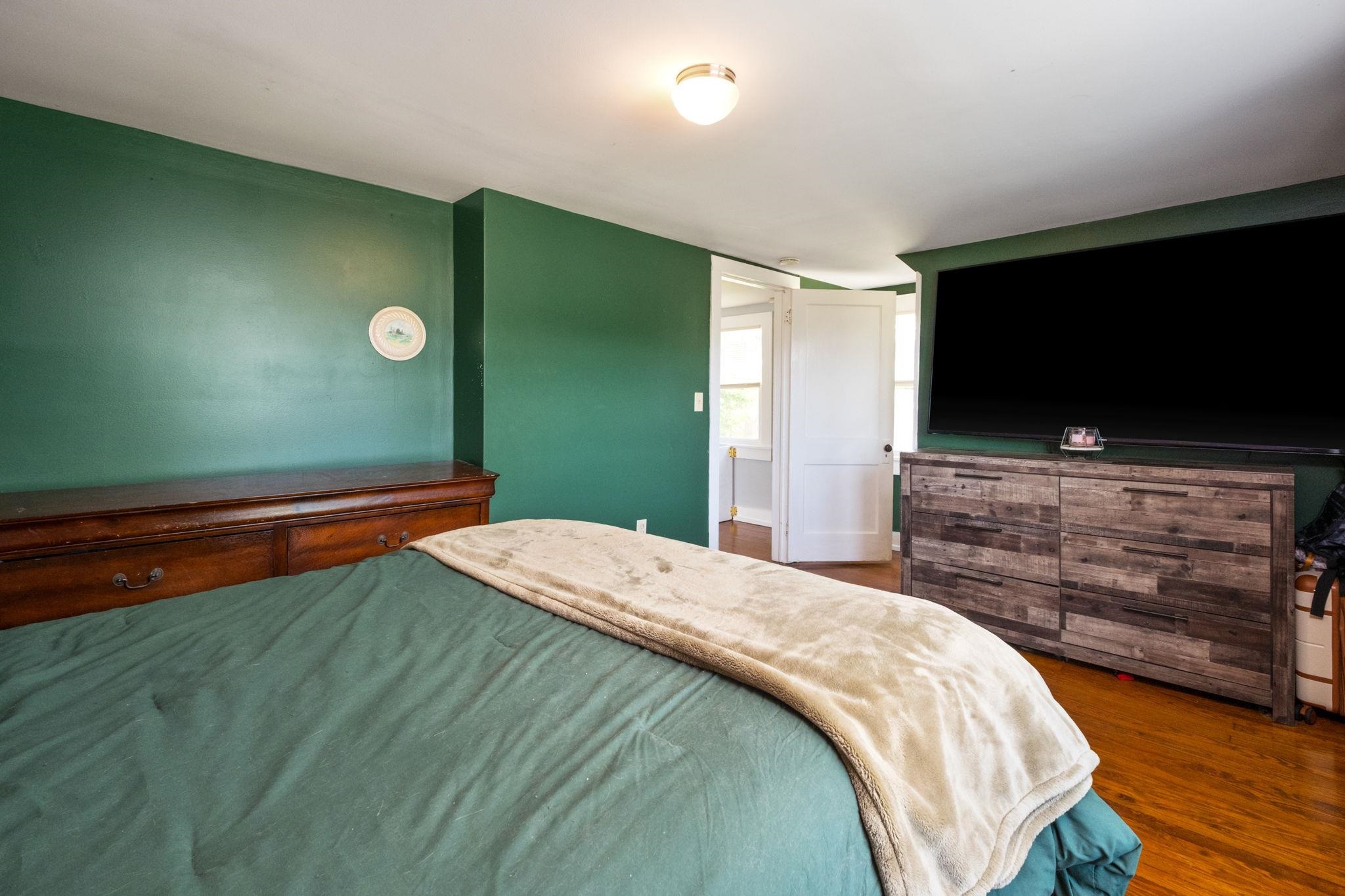 1620 PLUNKETT ST, STAUNTON, Virginia 24401, 3 Bedrooms Bedrooms, ,1 BathroomBathrooms,Residential,1620 PLUNKETT ST,678690 MLS # 678690