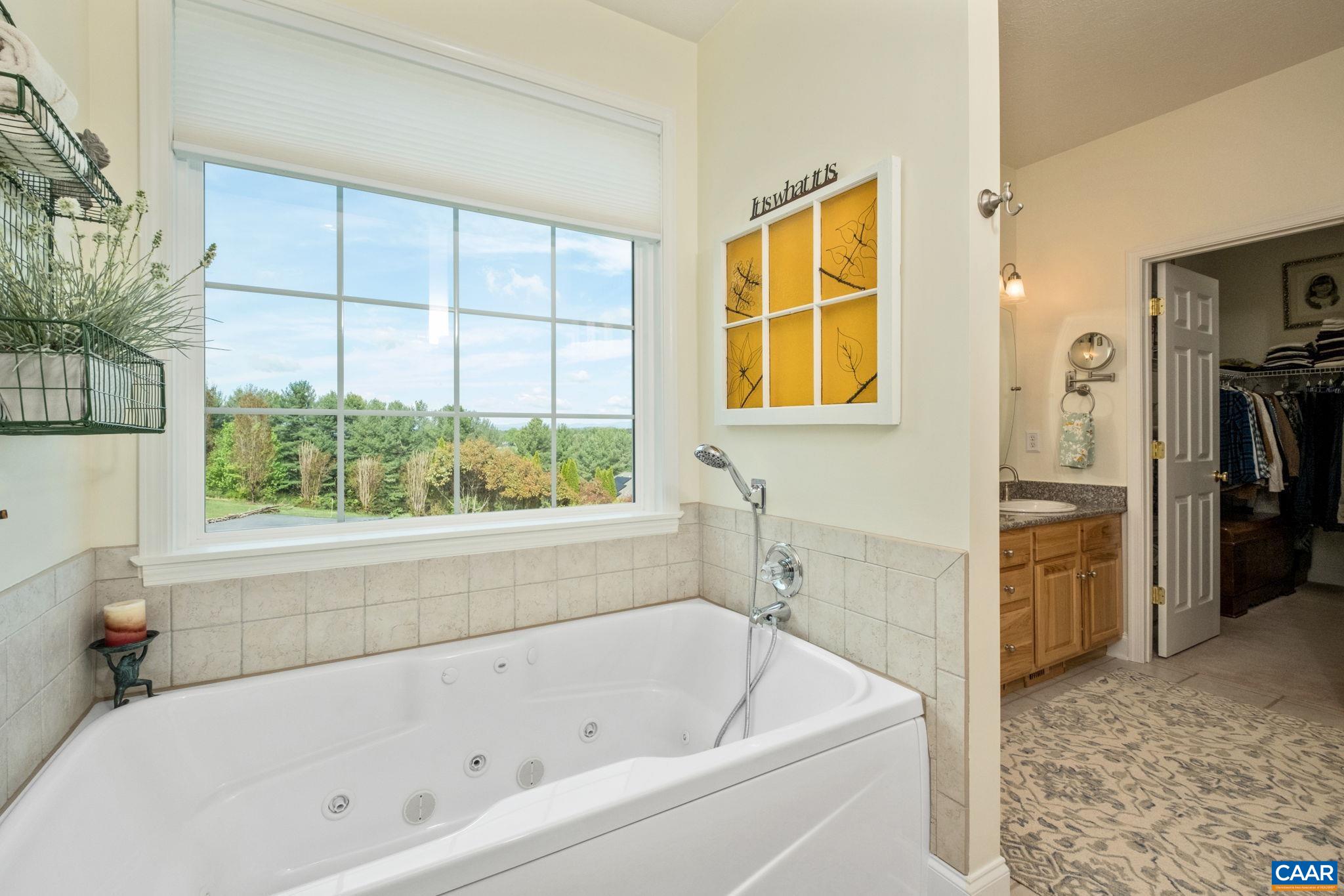 93 CEDAR CREEK LN, FORT DEFIANCE, Virginia 24437, 3 Bedrooms Bedrooms, ,2 BathroomsBathrooms,Residential,93 CEDAR CREEK LN,678697 MLS # 678697