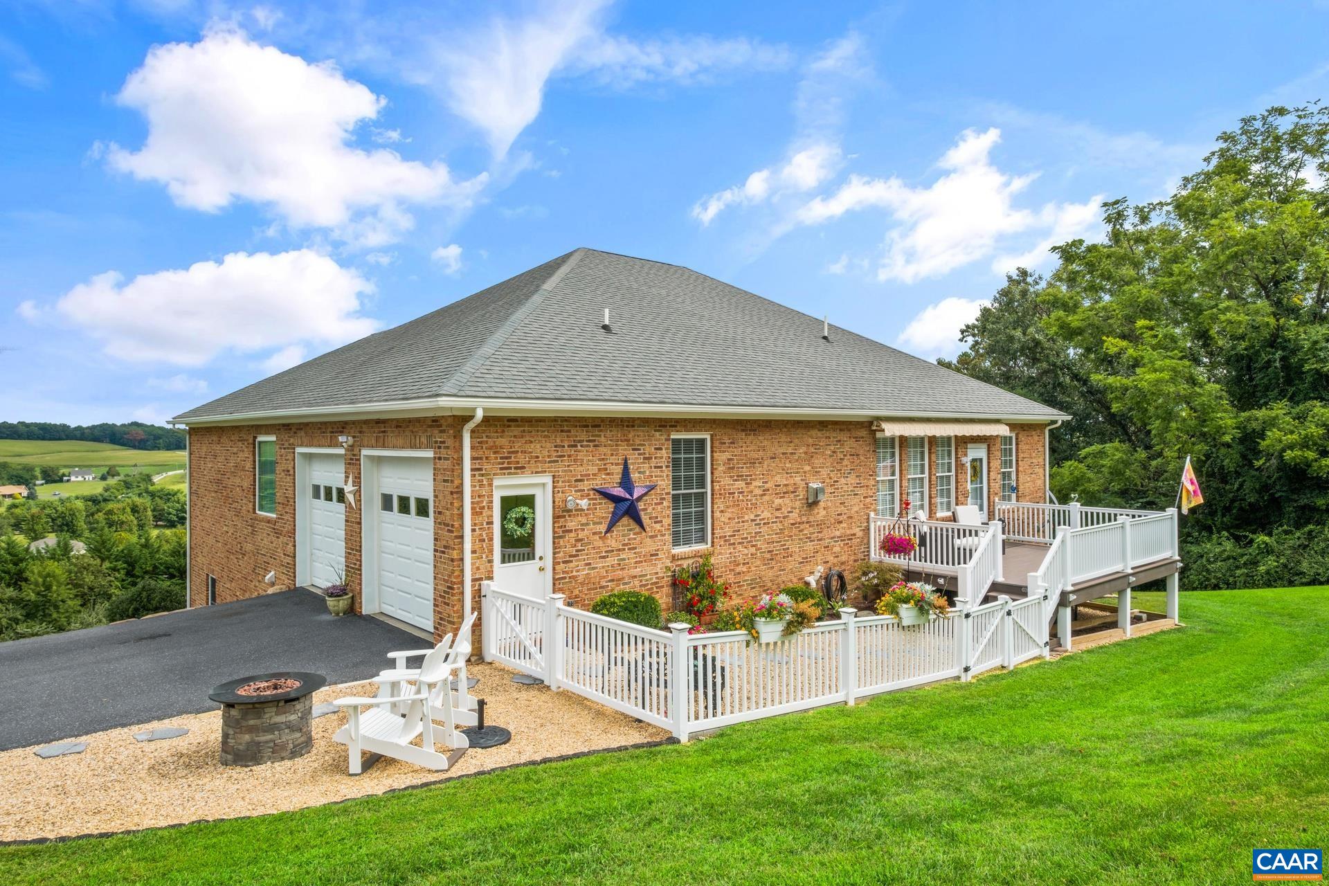 93 CEDAR CREEK LN, FORT DEFIANCE, Virginia 24437, 3 Bedrooms Bedrooms, ,2 BathroomsBathrooms,Residential,93 CEDAR CREEK LN,678697 MLS # 678697