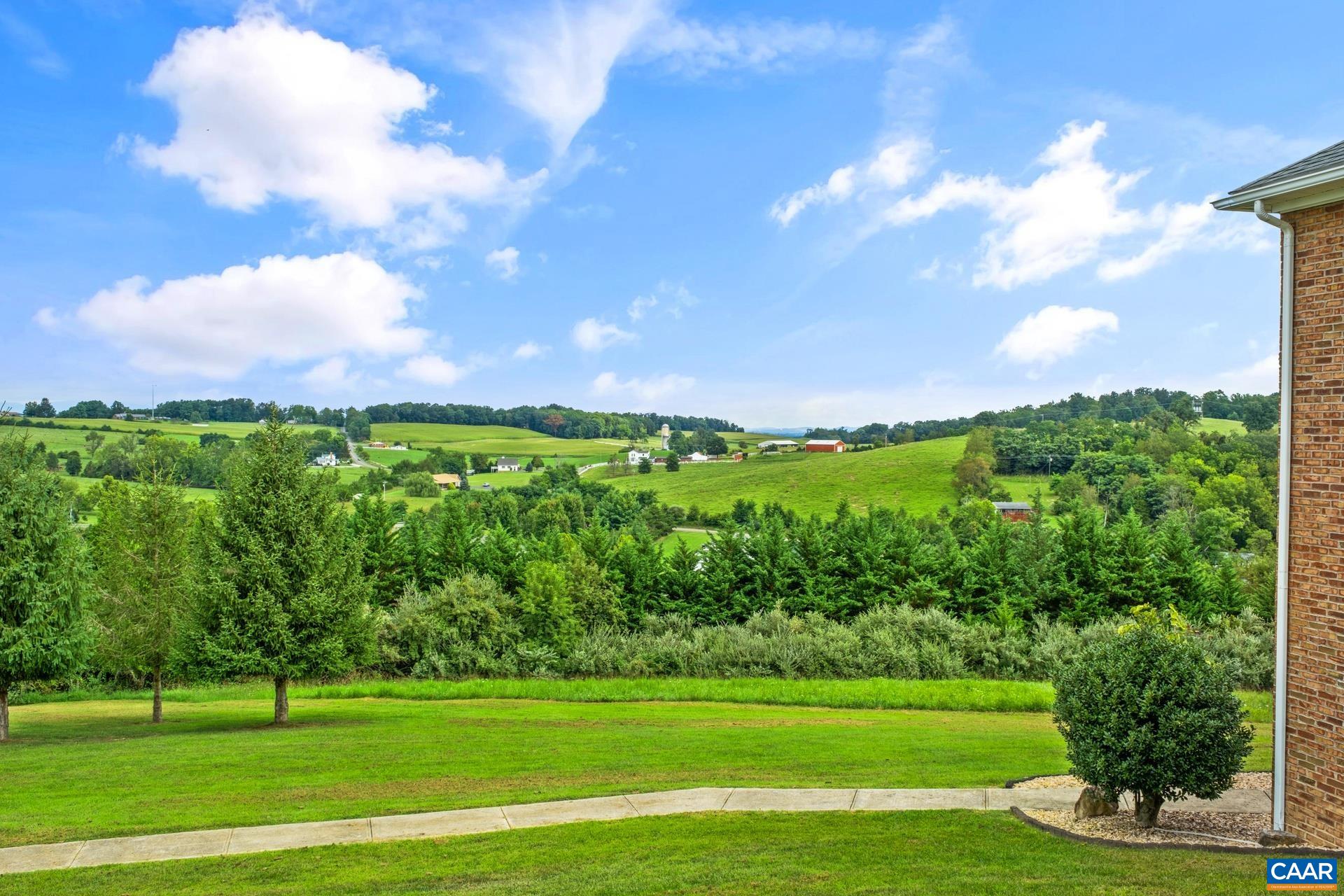93 CEDAR CREEK LN, FORT DEFIANCE, Virginia 24437, 3 Bedrooms Bedrooms, ,2 BathroomsBathrooms,Residential,93 CEDAR CREEK LN,678697 MLS # 678697