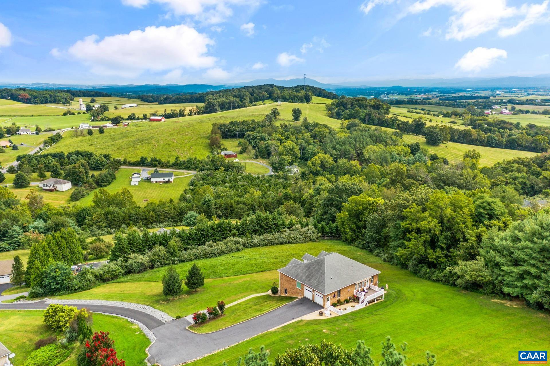 93 CEDAR CREEK LN, FORT DEFIANCE, Virginia 24437, 3 Bedrooms Bedrooms, ,2 BathroomsBathrooms,Residential,93 CEDAR CREEK LN,678697 MLS # 678697