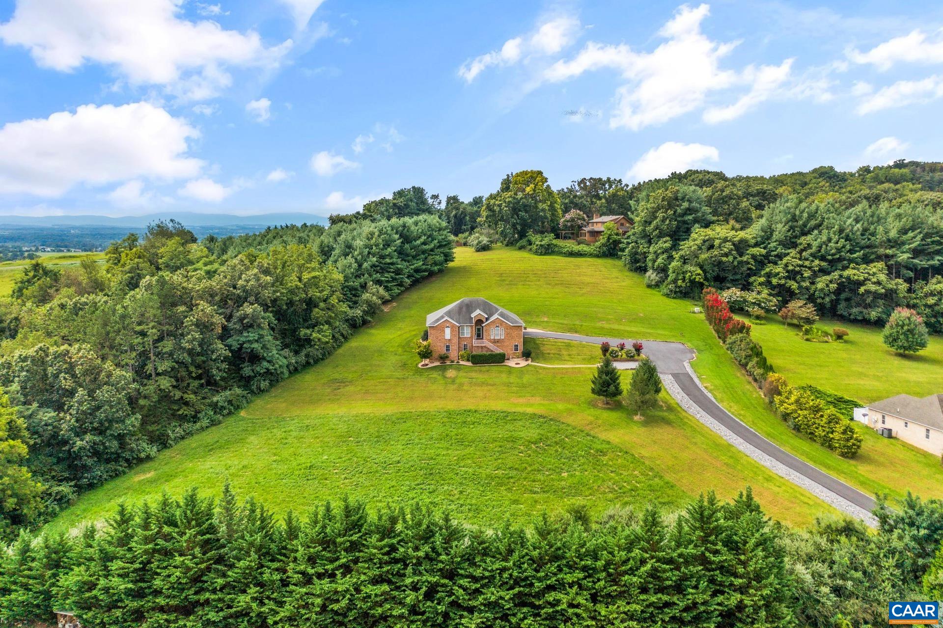 93 CEDAR CREEK LN, FORT DEFIANCE, Virginia 24437, 3 Bedrooms Bedrooms, ,2 BathroomsBathrooms,Residential,93 CEDAR CREEK LN,678697 MLS # 678697