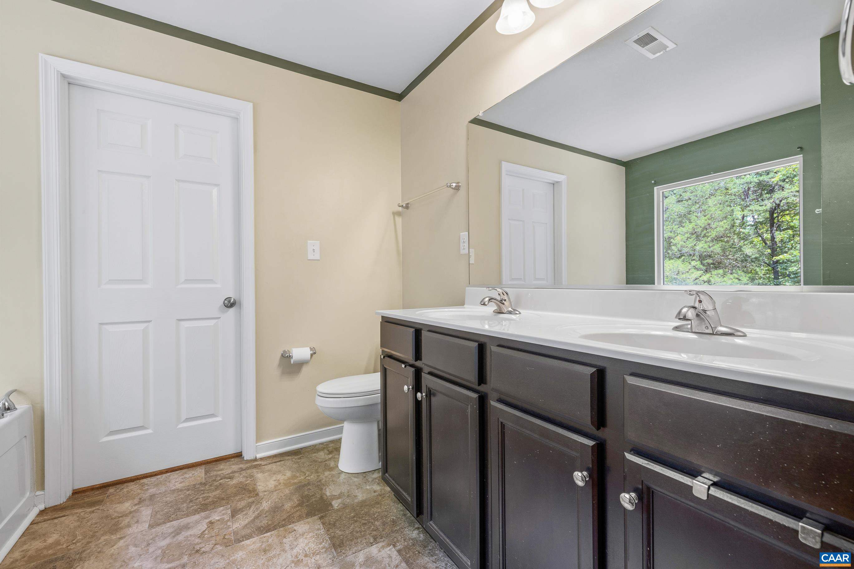 21 WORKMAN CT, PALMYRA, Virginia 22963, 4 Bedrooms Bedrooms, ,2 BathroomsBathrooms,Residential,21 WORKMAN CT,678729 MLS # 678729