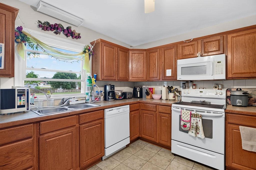 164 TINKLING SPRING RD, FISHERSVILLE, Virginia 22939, 3 Bedrooms Bedrooms, ,2 BathroomsBathrooms,Residential,164 TINKLING SPRING RD,678783 MLS # 678783