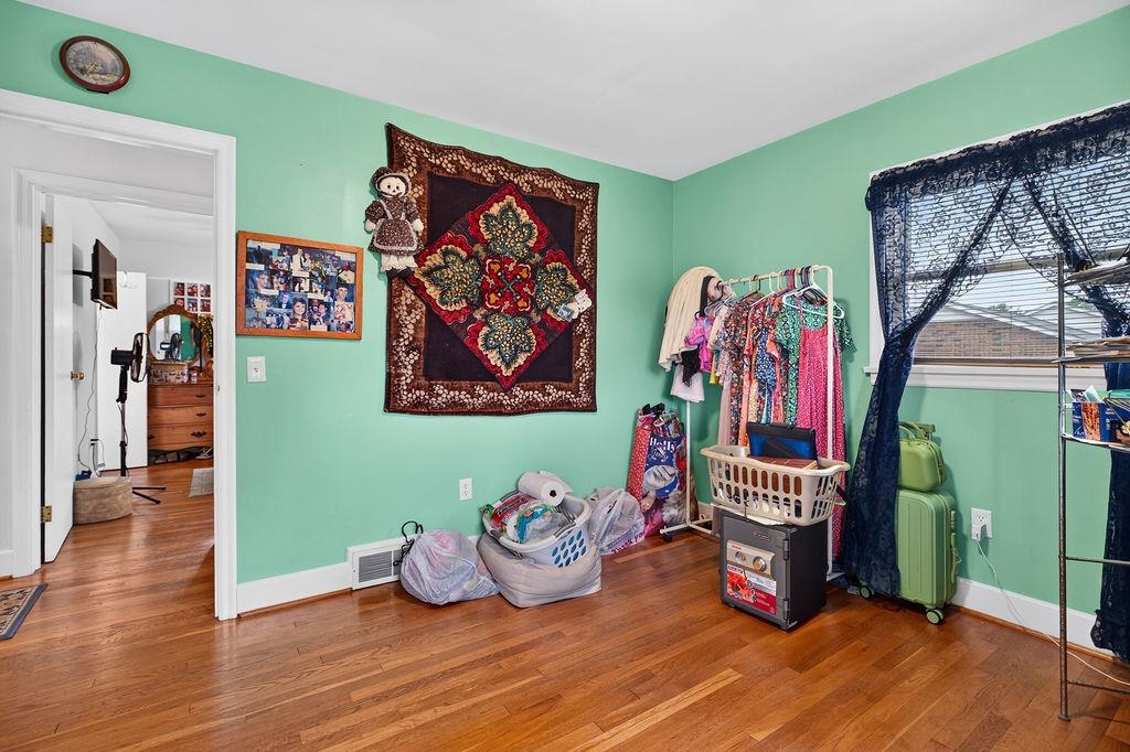 164 TINKLING SPRING RD, FISHERSVILLE, Virginia 22939, 3 Bedrooms Bedrooms, ,2 BathroomsBathrooms,Residential,164 TINKLING SPRING RD,678783 MLS # 678783