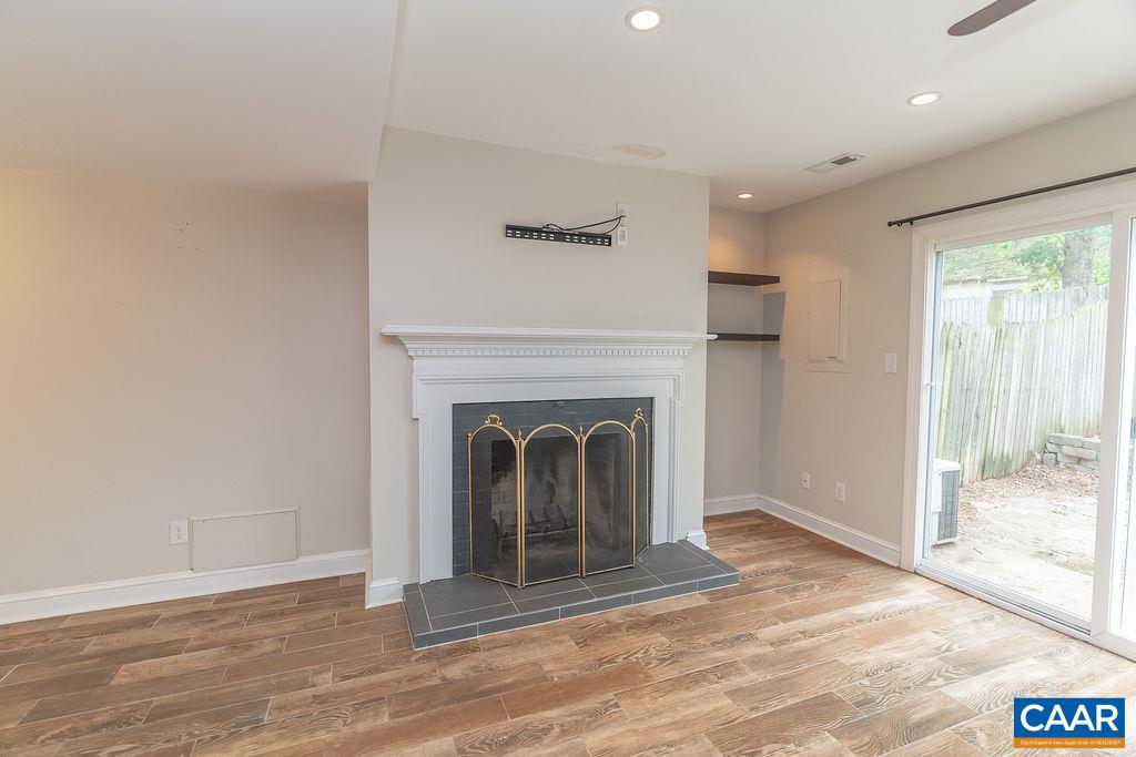 1554 GARDEN CT, CHARLOTTESVILLE, Virginia 22901, 2 Bedrooms Bedrooms, ,2 BathroomsBathrooms,Residential,1554 GARDEN CT,678793 MLS # 678793