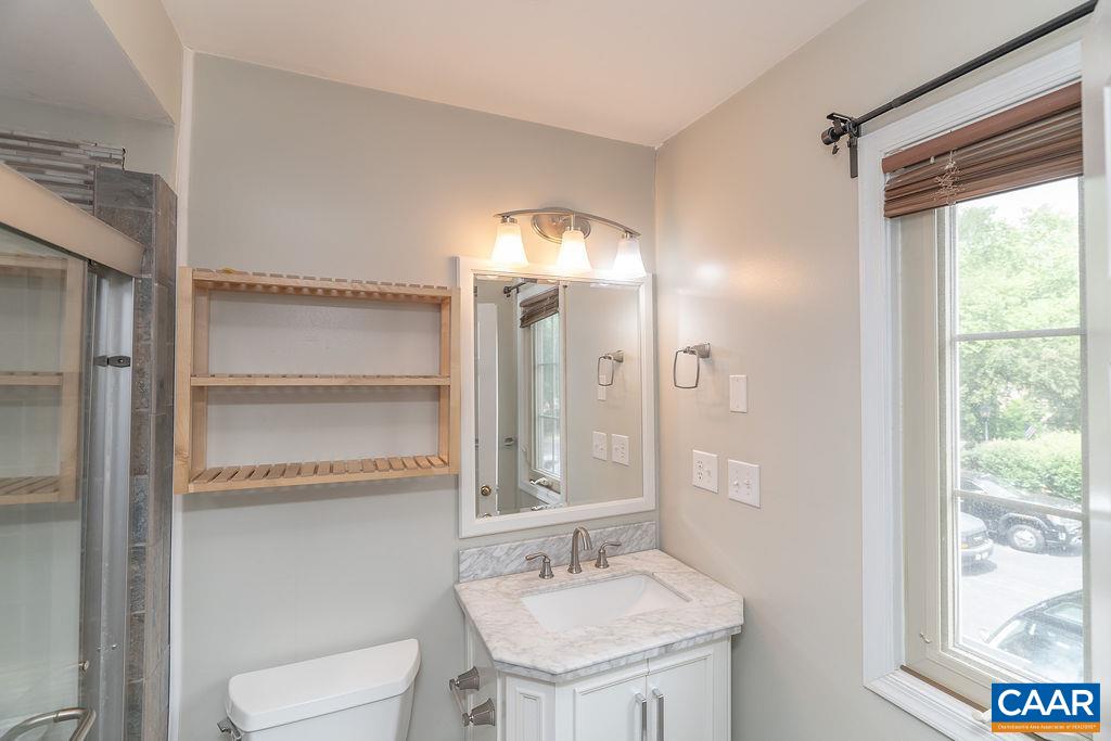 1554 GARDEN CT, CHARLOTTESVILLE, Virginia 22901, 2 Bedrooms Bedrooms, ,2 BathroomsBathrooms,Residential,1554 GARDEN CT,678793 MLS # 678793