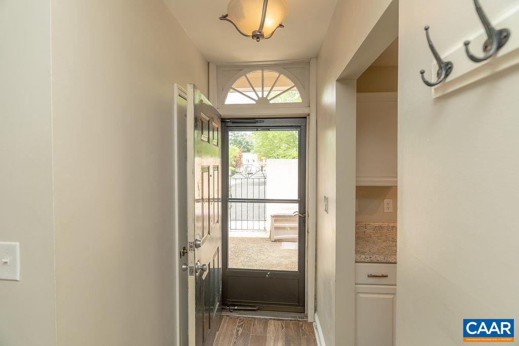 1554 GARDEN CT, CHARLOTTESVILLE, Virginia 22901, 2 Bedrooms Bedrooms, ,2 BathroomsBathrooms,Residential,1554 GARDEN CT,678793 MLS # 678793