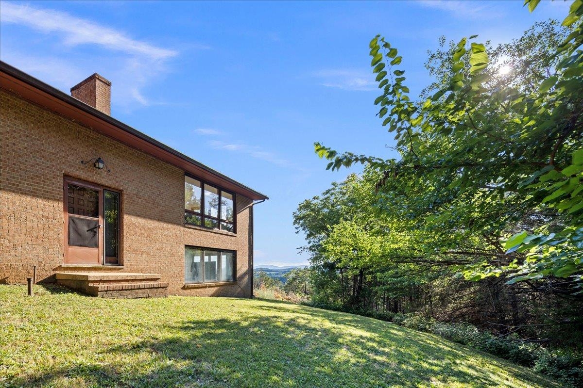 1691 WEBB LN, MOUNT CRAWFORD, Virginia 22841, 3 Bedrooms Bedrooms, ,2 BathroomsBathrooms,Residential,1691 WEBB LN,678795 MLS # 678795