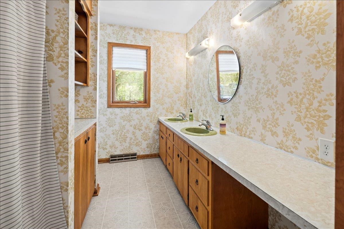 1691 WEBB LN, MOUNT CRAWFORD, Virginia 22841, 3 Bedrooms Bedrooms, ,2 BathroomsBathrooms,Residential,1691 WEBB LN,678795 MLS # 678795