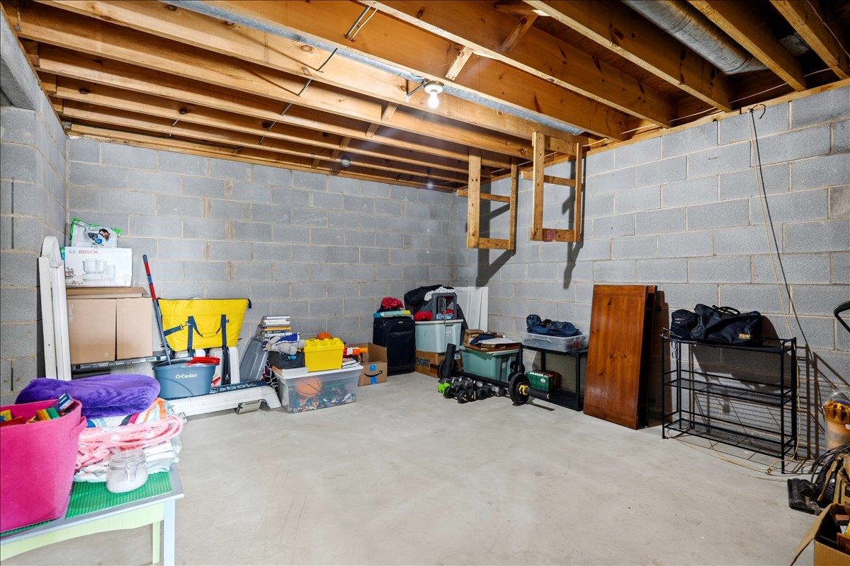 1691 WEBB LN, MOUNT CRAWFORD, Virginia 22841, 3 Bedrooms Bedrooms, ,2 BathroomsBathrooms,Residential,1691 WEBB LN,678795 MLS # 678795