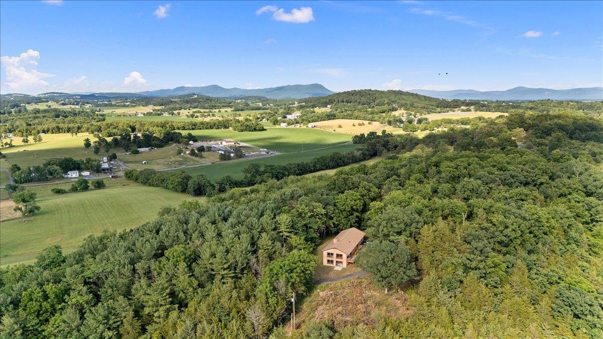 1691 WEBB LN, MOUNT CRAWFORD, Virginia 22841, 3 Bedrooms Bedrooms, ,2 BathroomsBathrooms,Residential,1691 WEBB LN,678795 MLS # 678795