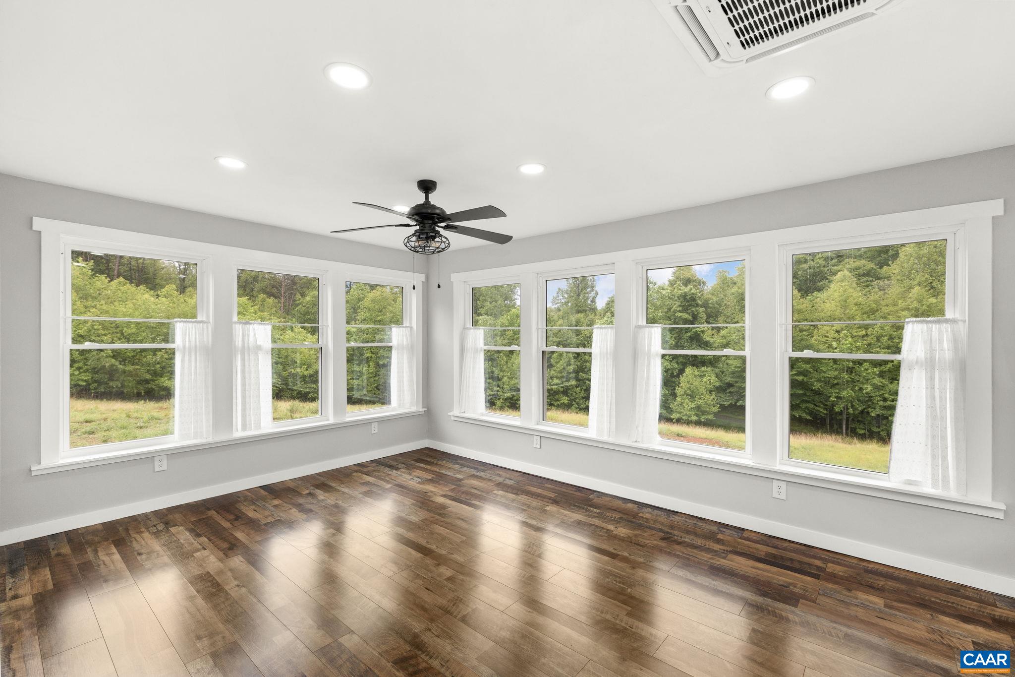 6230 GREEN CREEK RD, SCHUYLER, Virginia 22969, 1 Bedroom Bedrooms, ,1 BathroomBathrooms,Residential,6230 GREEN CREEK RD,678797 MLS # 678797