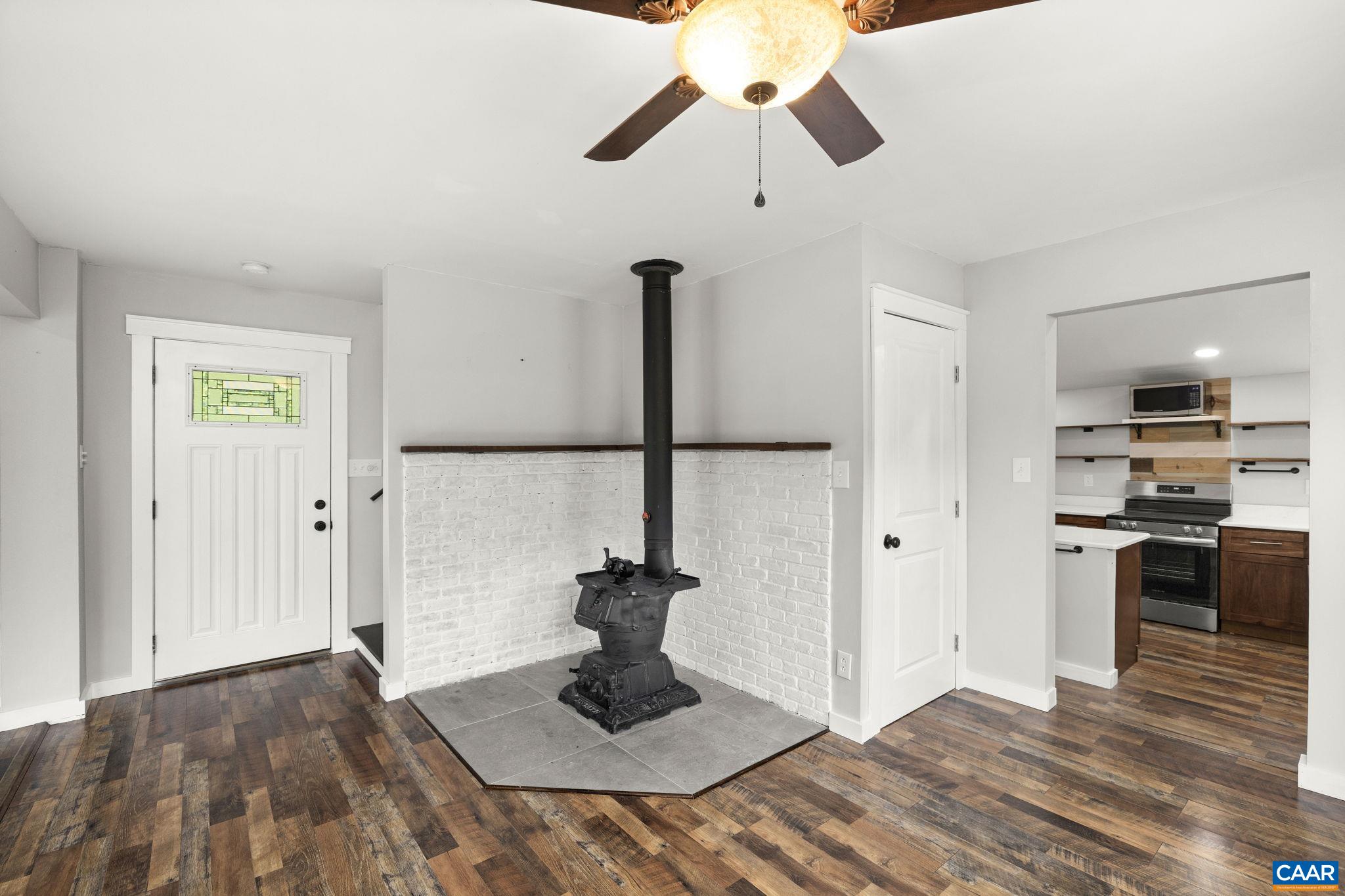 6230 GREEN CREEK RD, SCHUYLER, Virginia 22969, 1 Bedroom Bedrooms, ,1 BathroomBathrooms,Residential,6230 GREEN CREEK RD,678797 MLS # 678797