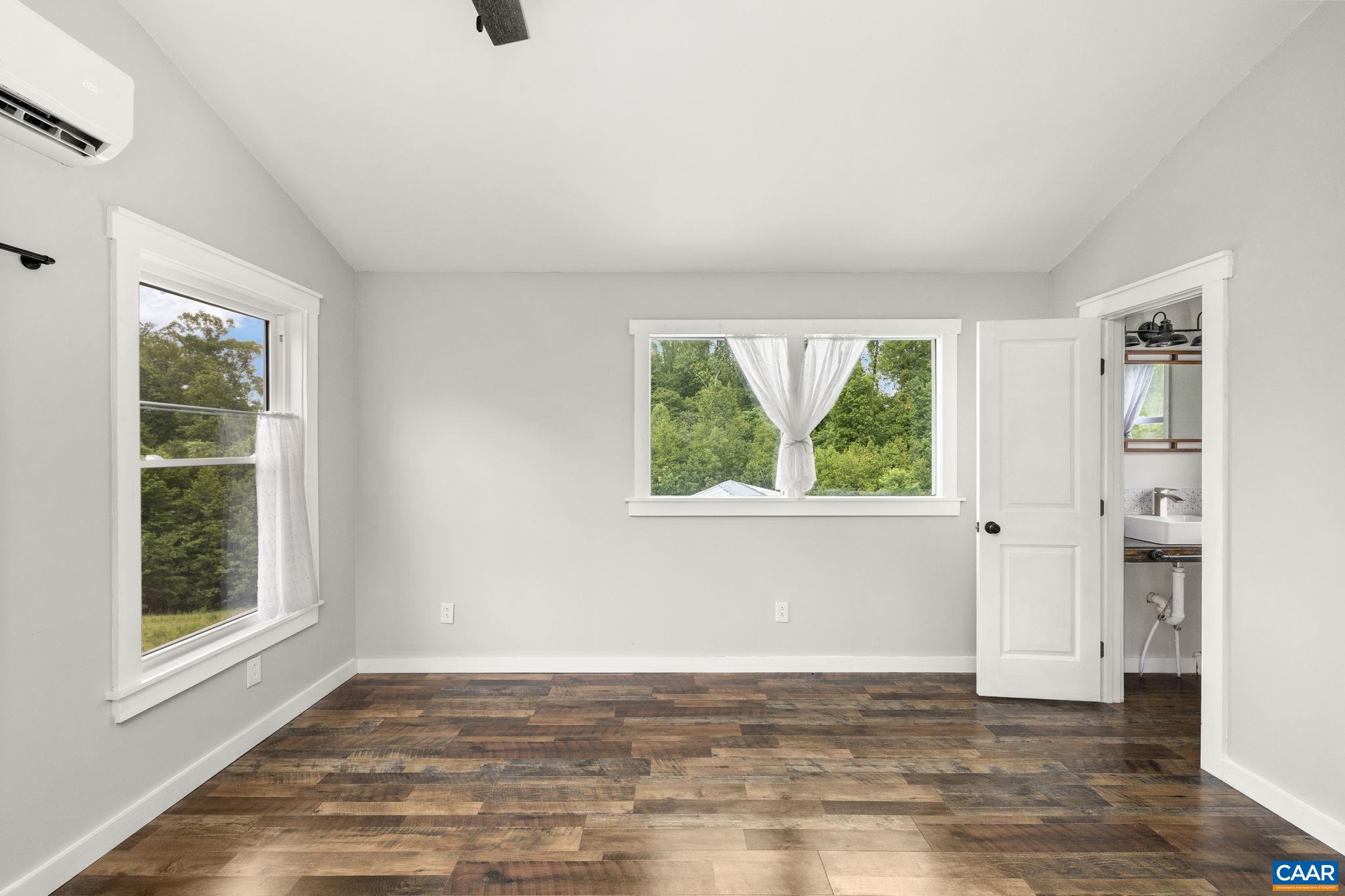 6230 GREEN CREEK RD, SCHUYLER, Virginia 22969, 1 Bedroom Bedrooms, ,1 BathroomBathrooms,Residential,6230 GREEN CREEK RD,678797 MLS # 678797