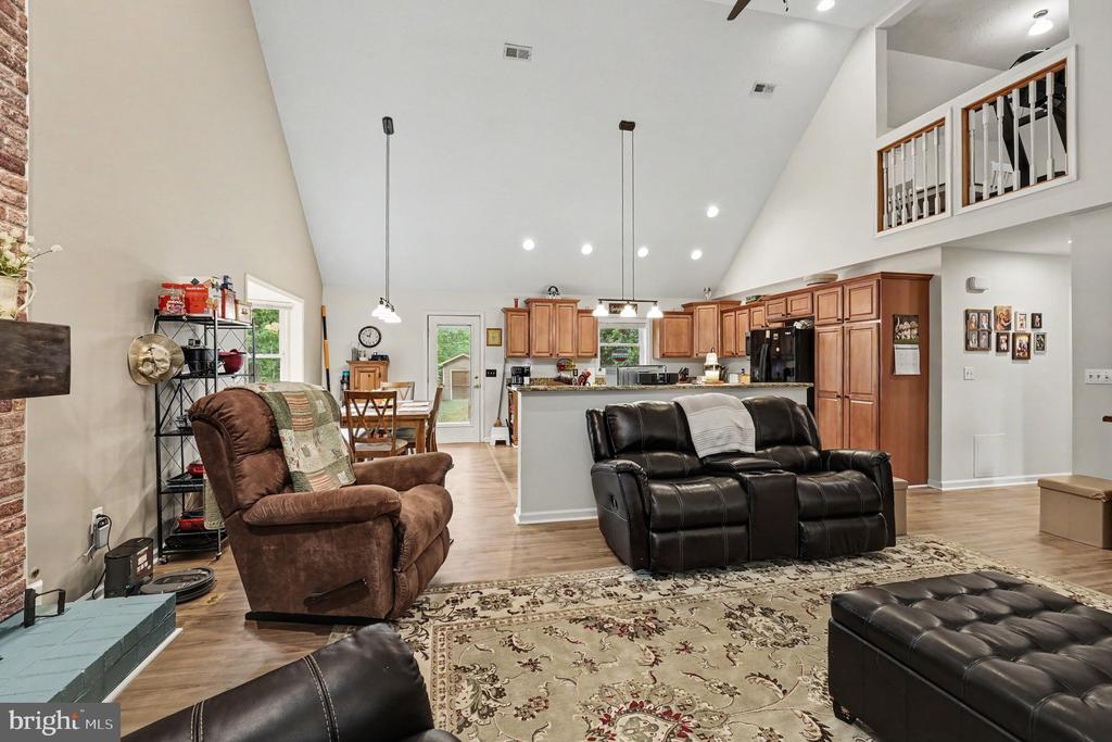 12500 SICKLES LN, SPOTSYLVANIA, Virginia 22551, 4 Bedrooms Bedrooms, ,3 BathroomsBathrooms,Residential,12500 SICKLES LN,VASP2043004 MLS # VASP2043004