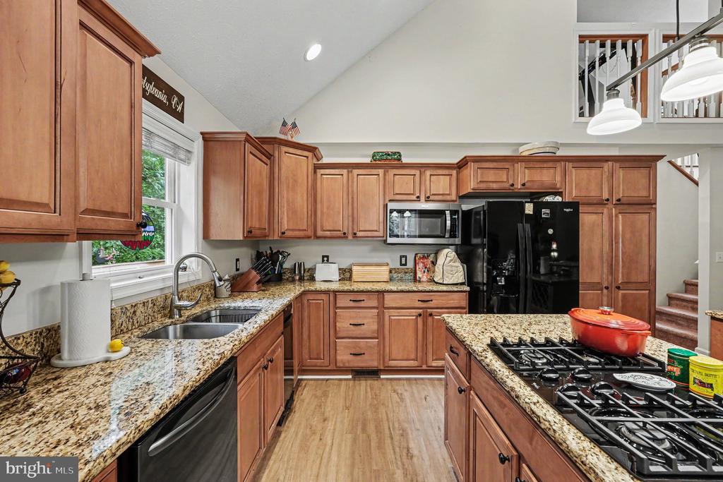 12500 SICKLES LN, SPOTSYLVANIA, Virginia 22551, 4 Bedrooms Bedrooms, ,3 BathroomsBathrooms,Residential,12500 SICKLES LN,VASP2043004 MLS # VASP2043004