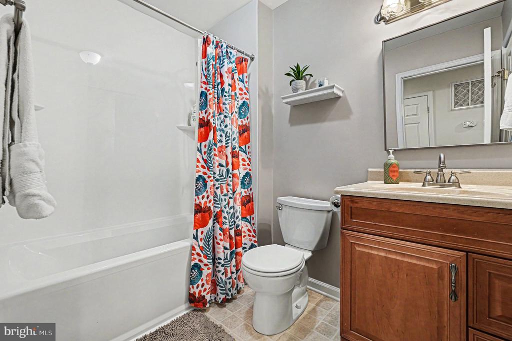 12500 SICKLES LN, SPOTSYLVANIA, Virginia 22551, 4 Bedrooms Bedrooms, ,3 BathroomsBathrooms,Residential,12500 SICKLES LN,VASP2043004 MLS # VASP2043004