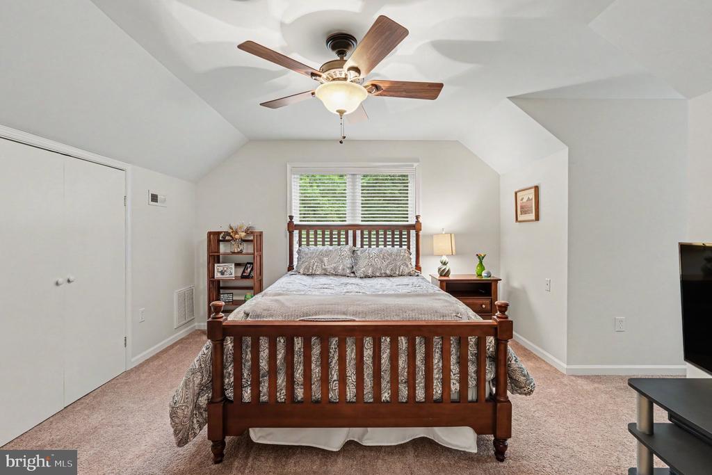 12500 SICKLES LN, SPOTSYLVANIA, Virginia 22551, 4 Bedrooms Bedrooms, ,3 BathroomsBathrooms,Residential,12500 SICKLES LN,VASP2043004 MLS # VASP2043004