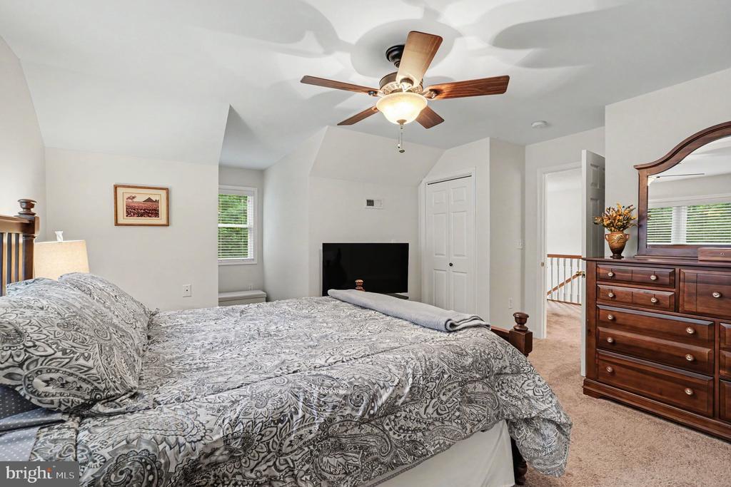 12500 SICKLES LN, SPOTSYLVANIA, Virginia 22551, 4 Bedrooms Bedrooms, ,3 BathroomsBathrooms,Residential,12500 SICKLES LN,VASP2043004 MLS # VASP2043004