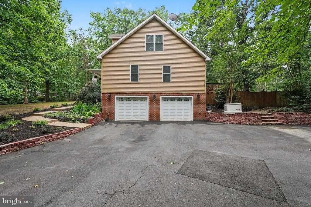 12500 SICKLES LN, SPOTSYLVANIA, Virginia 22551, 4 Bedrooms Bedrooms, ,3 BathroomsBathrooms,Residential,12500 SICKLES LN,VASP2043004 MLS # VASP2043004
