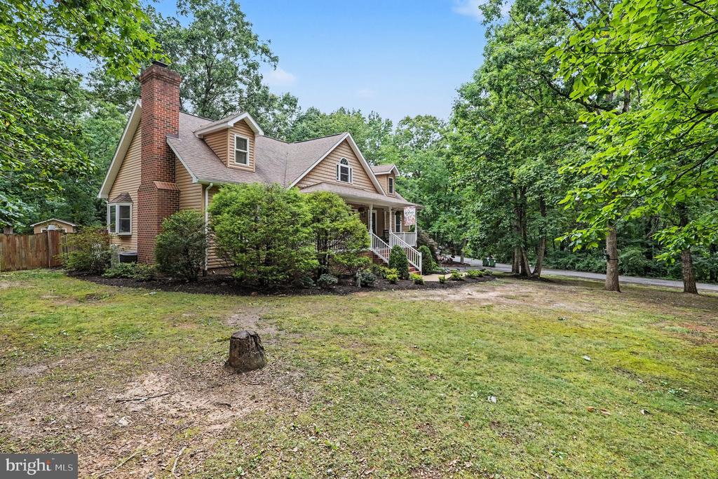 12500 SICKLES LN, SPOTSYLVANIA, Virginia 22551, 4 Bedrooms Bedrooms, ,3 BathroomsBathrooms,Residential,12500 SICKLES LN,VASP2043004 MLS # VASP2043004