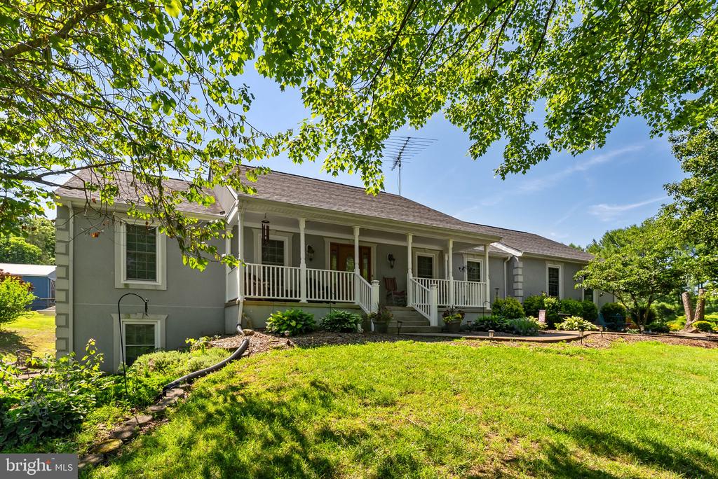 21147 CEDAR GROVE RD, CULPEPER, Virginia 22701, 4 Bedrooms Bedrooms, ,3 BathroomsBathrooms,Residential,21147 CEDAR GROVE RD,VACU2014130 MLS # VACU2014130