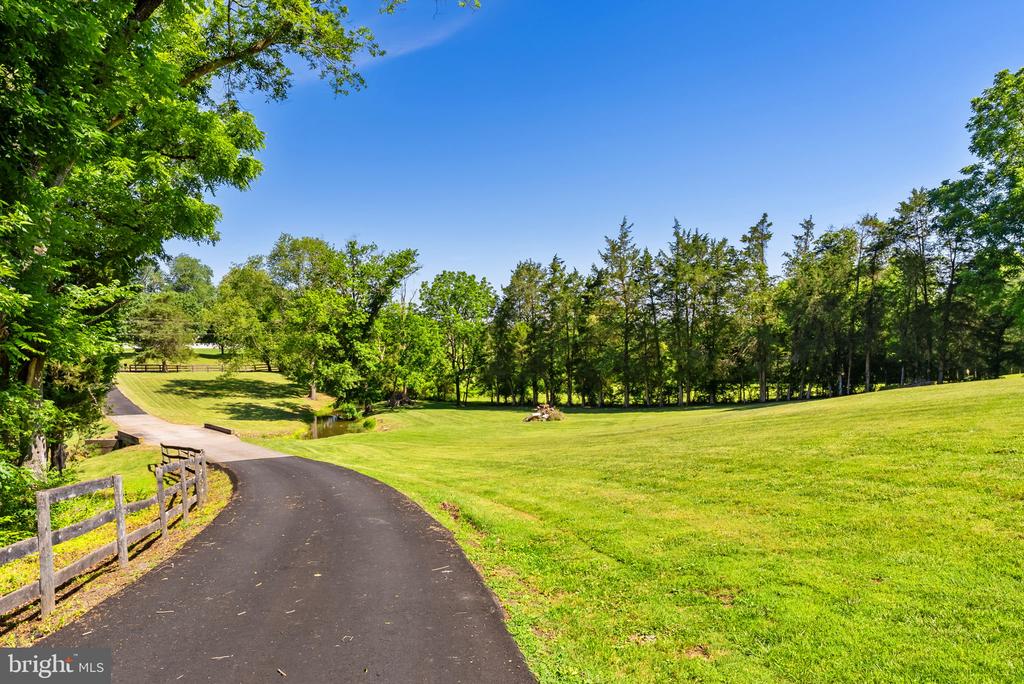 21147 CEDAR GROVE RD, CULPEPER, Virginia 22701, 4 Bedrooms Bedrooms, ,3 BathroomsBathrooms,Residential,21147 CEDAR GROVE RD,VACU2014130 MLS # VACU2014130