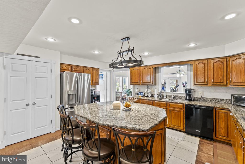 21147 CEDAR GROVE RD, CULPEPER, Virginia 22701, 4 Bedrooms Bedrooms, ,3 BathroomsBathrooms,Residential,21147 CEDAR GROVE RD,VACU2014130 MLS # VACU2014130