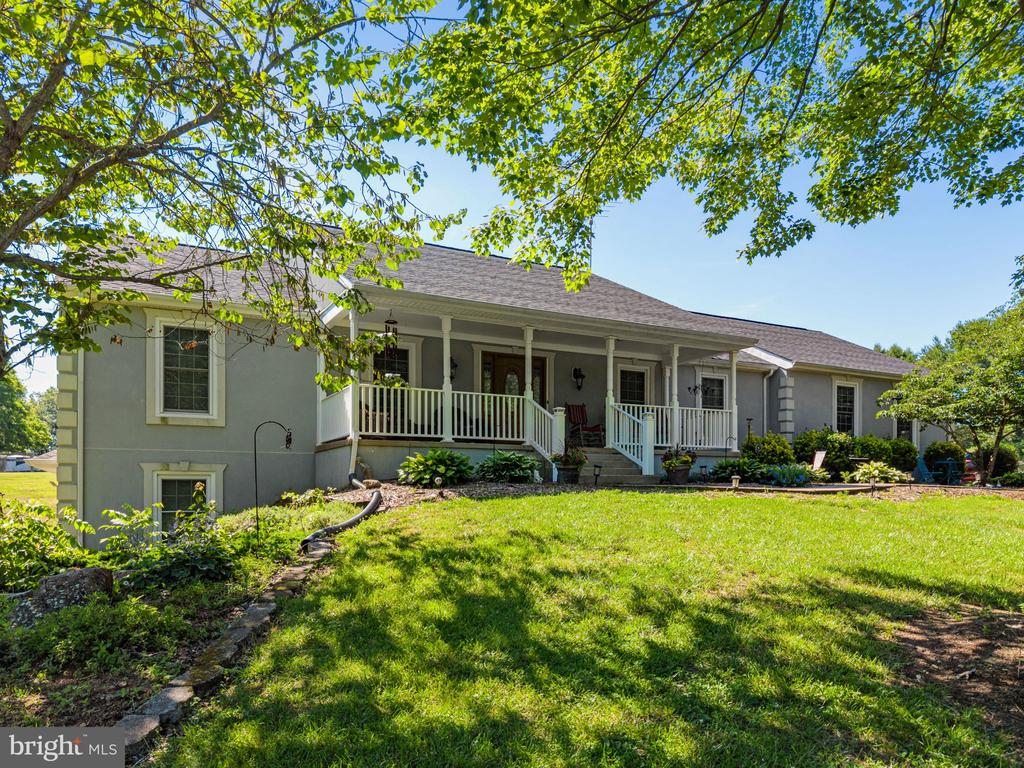 21147 CEDAR GROVE RD, CULPEPER, Virginia 22701, 4 Bedrooms Bedrooms, ,3 BathroomsBathrooms,Residential,21147 CEDAR GROVE RD,VACU2014130 MLS # VACU2014130