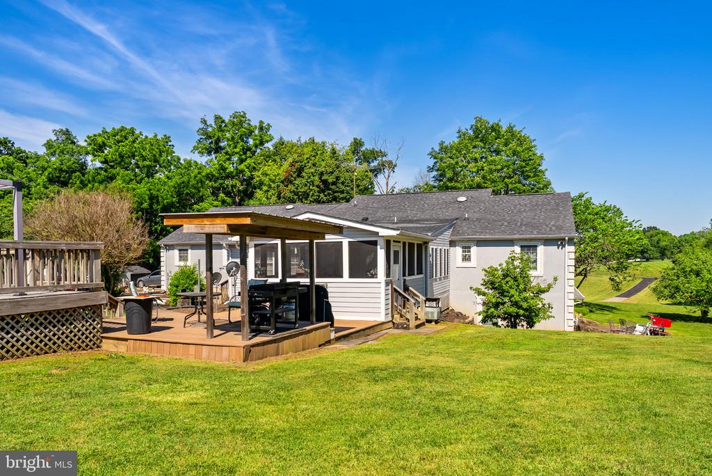 21147 CEDAR GROVE RD, CULPEPER, Virginia 22701, 4 Bedrooms Bedrooms, ,3 BathroomsBathrooms,Residential,21147 CEDAR GROVE RD,VACU2014130 MLS # VACU2014130
