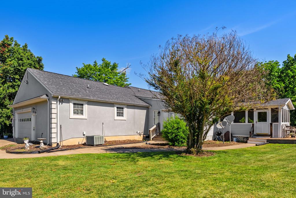 21147 CEDAR GROVE RD, CULPEPER, Virginia 22701, 4 Bedrooms Bedrooms, ,3 BathroomsBathrooms,Residential,21147 CEDAR GROVE RD,VACU2014130 MLS # VACU2014130